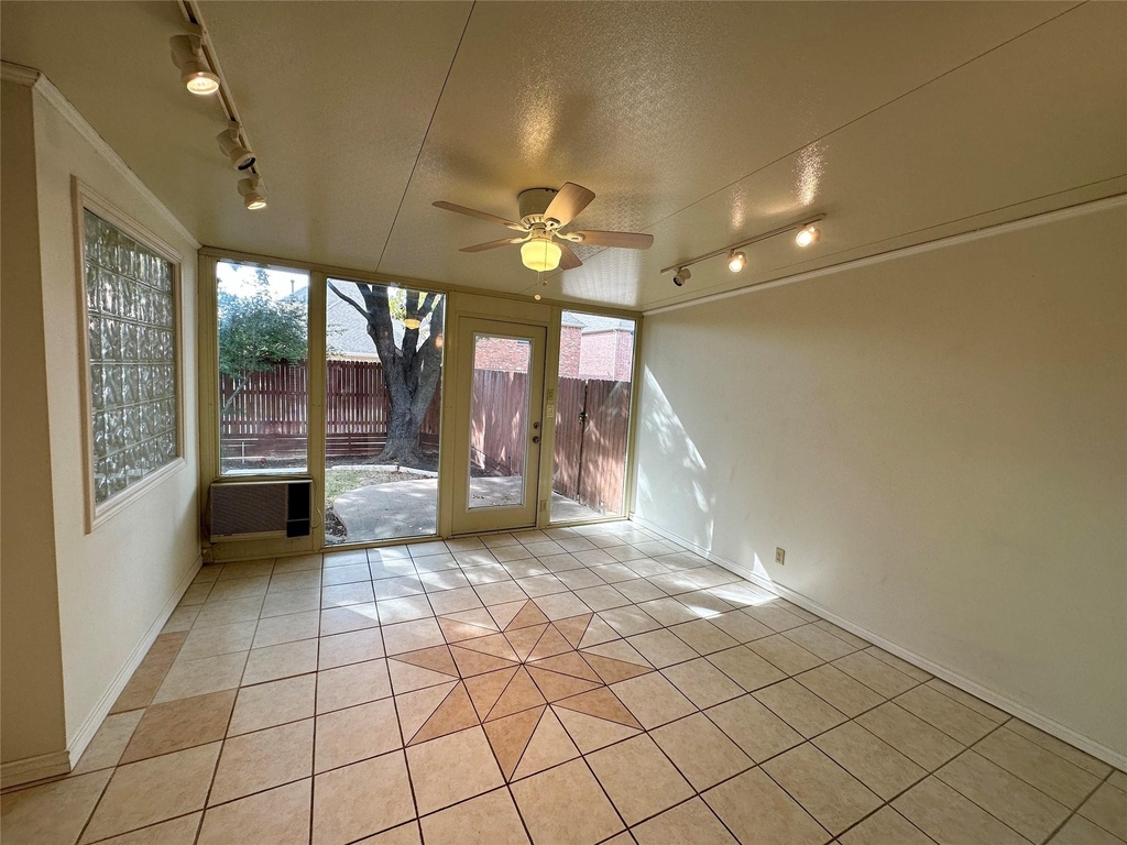 7109 Stoddard Lane - Photo 32
