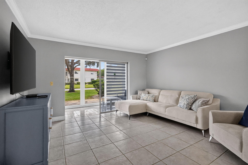 22 Abbey Lane - Photo 14