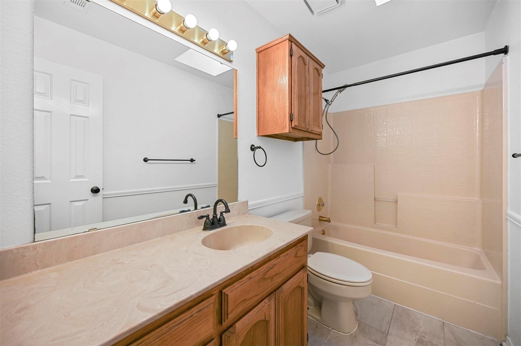 2114 Lattimore Street - Photo 12