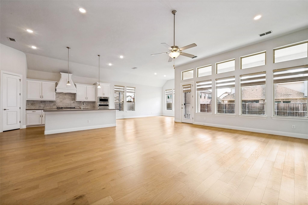 16616 Highland Drive - Photo 10