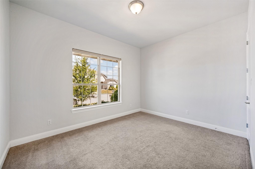 16616 Highland Drive - Photo 24