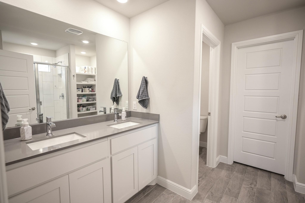 725 Golden Gate Park Road - Photo 23