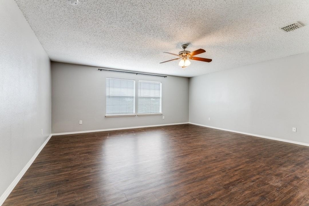 9361 Sundial Drive - Photo 8