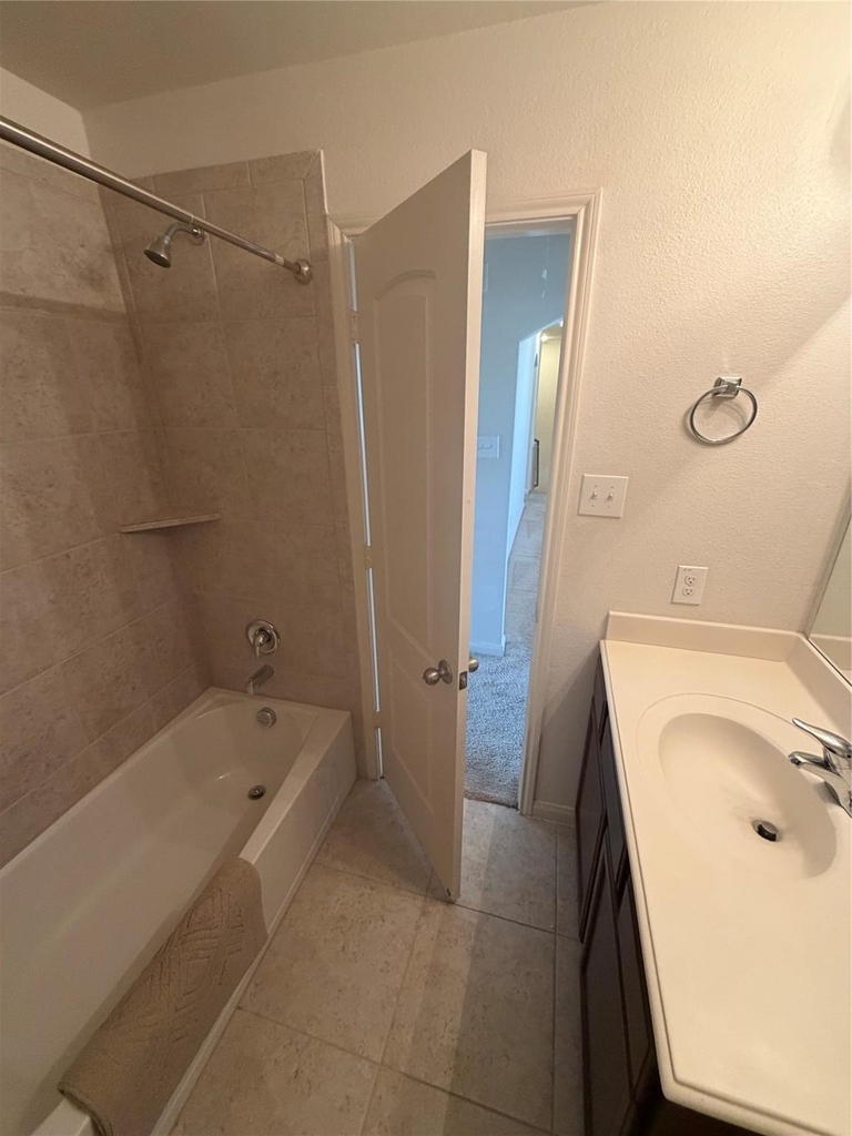 1627 Blackburn Way - Photo 12