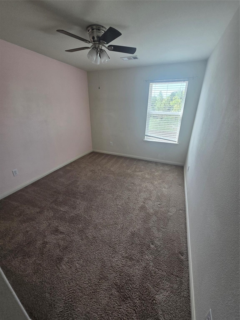 1627 Blackburn Way - Photo 18