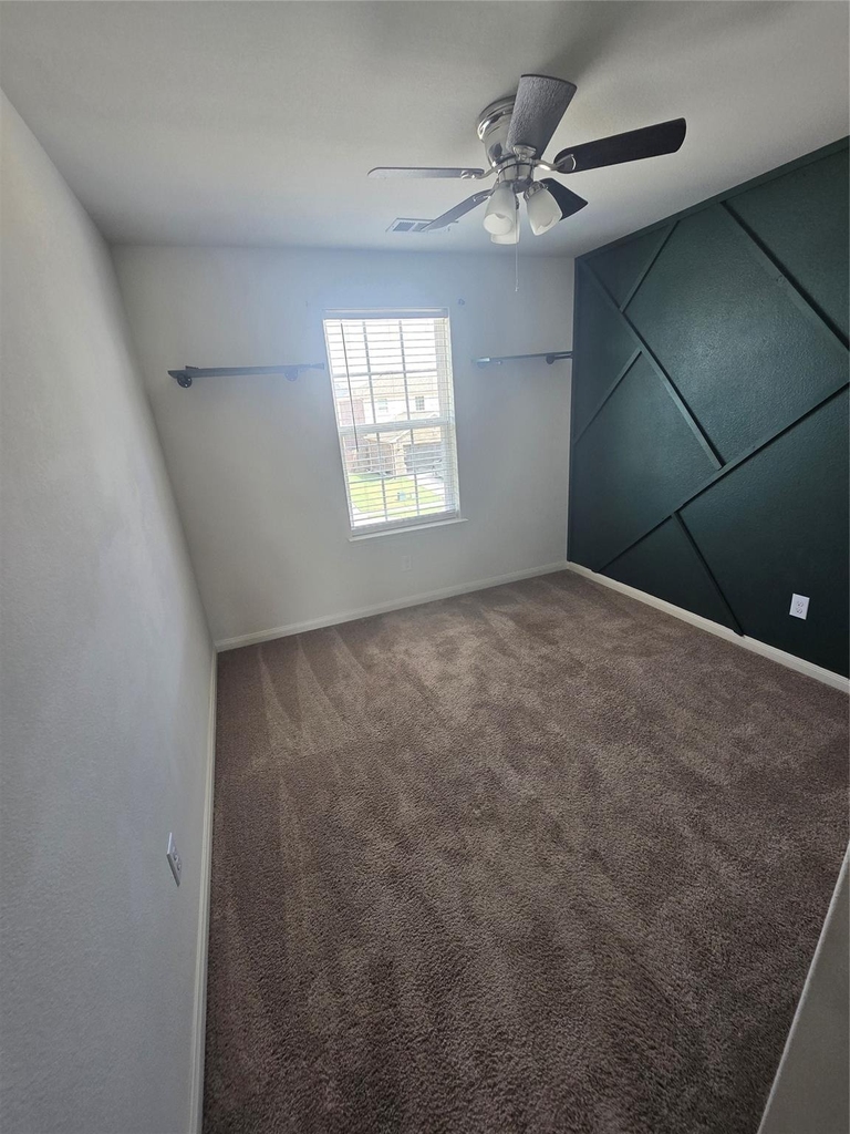 1627 Blackburn Way - Photo 17