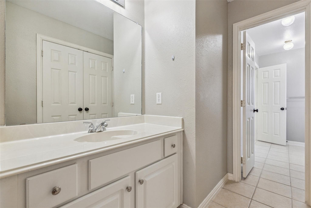 9740 Plains Circle - Photo 33