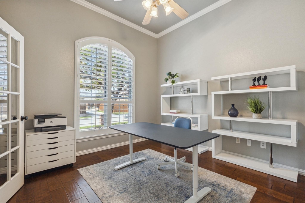 9740 Plains Circle - Photo 17