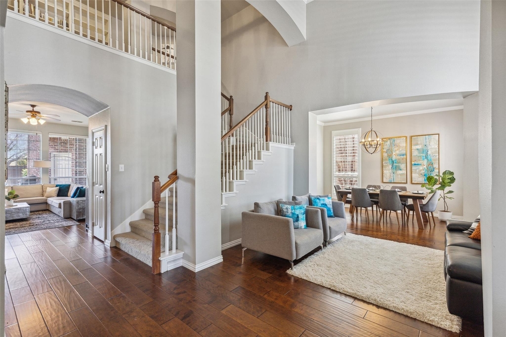 9740 Plains Circle - Photo 3