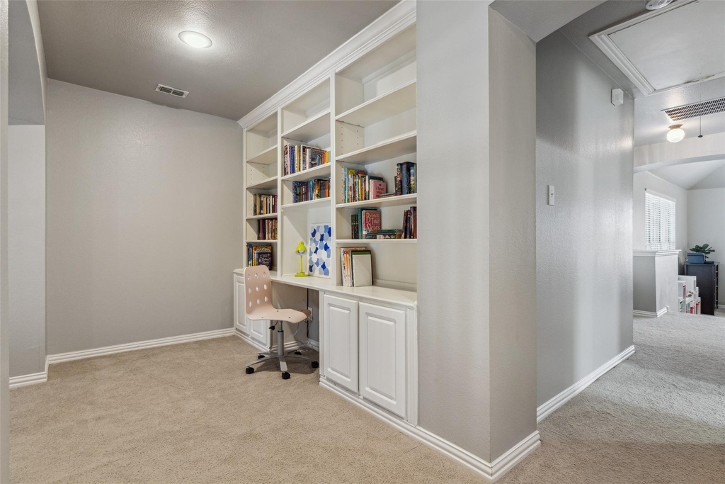 9740 Plains Circle - Photo 26