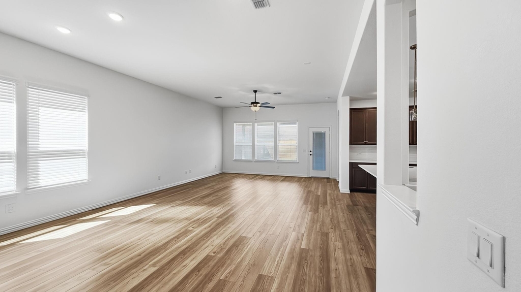 2508 Marigot Street - Photo 5