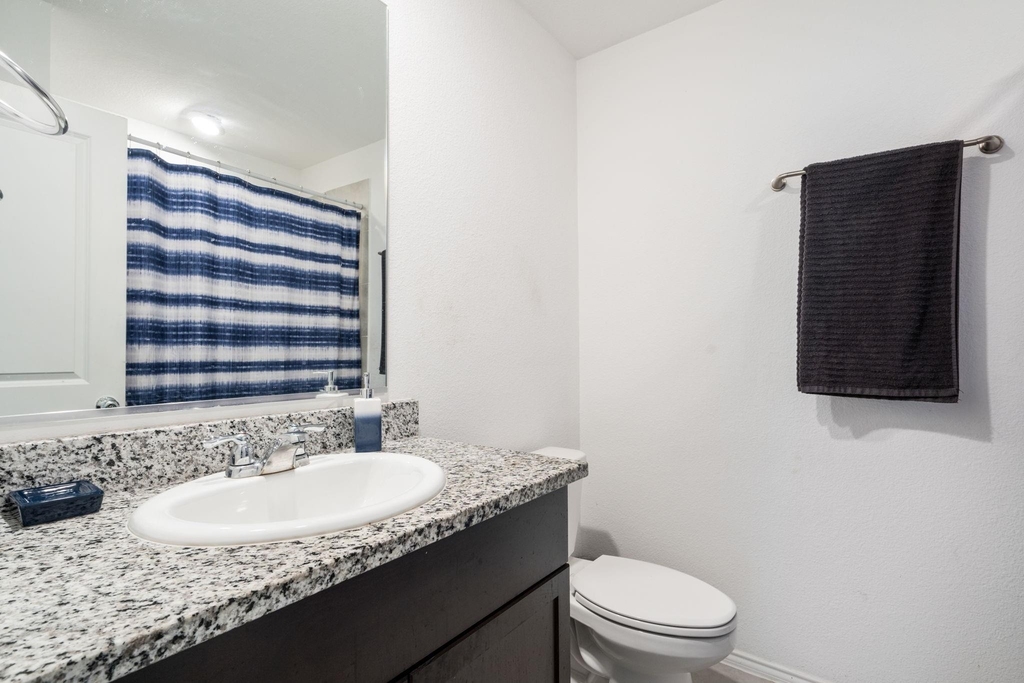 1636 Bluff View Drive - Photo 13