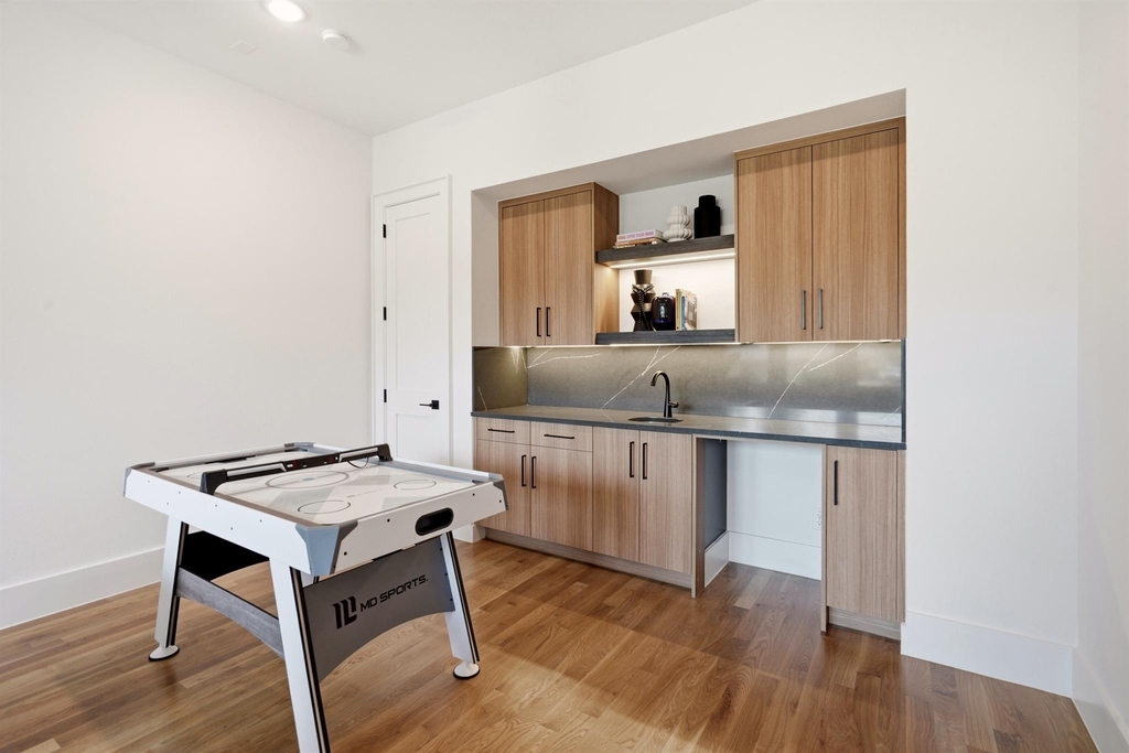 5449 Goodwin Avenue - Photo 23
