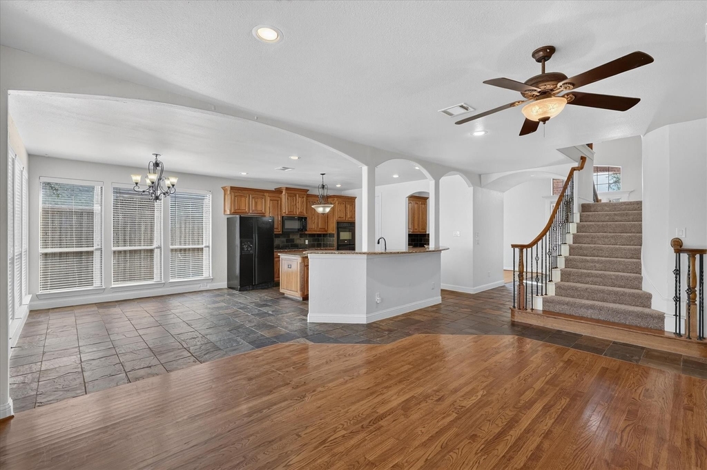 7511 Courtney Circle - Photo 5