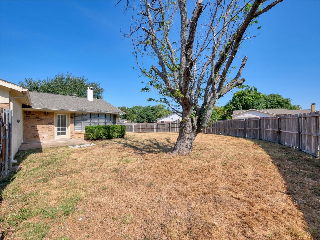 1472 Rockshire Drive - Photo 23
