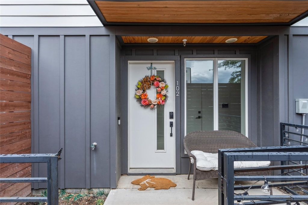 1505 N Garrett Avenue - Photo 4
