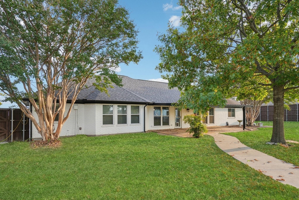 10072 Manor Way - Photo 25