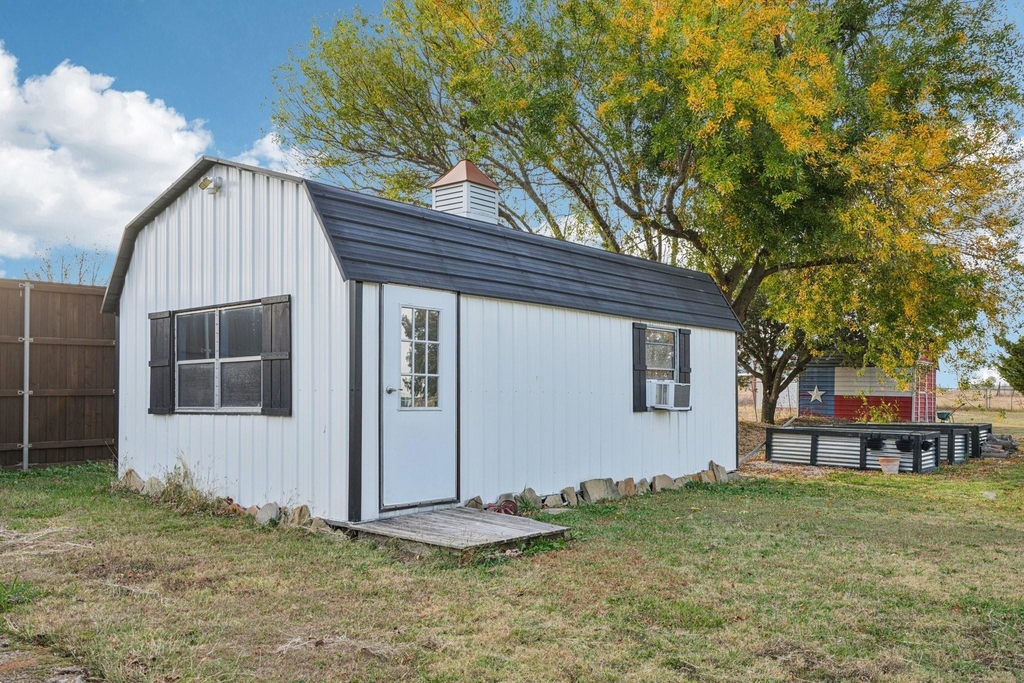 10072 Manor Way - Photo 27