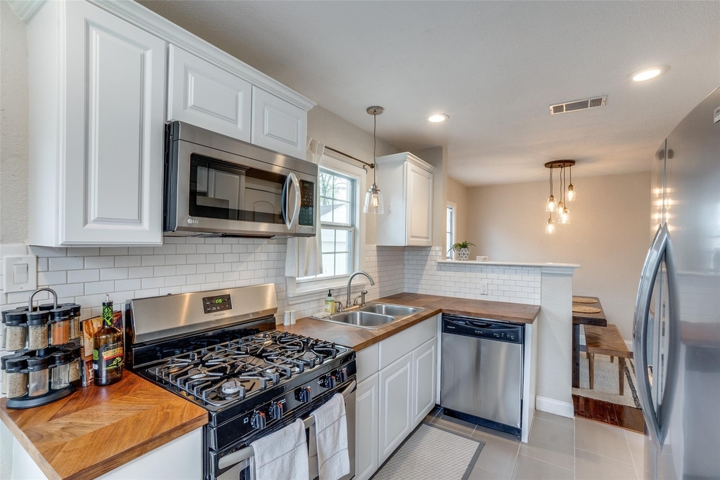 2111 Norwood Drive - Photo 14