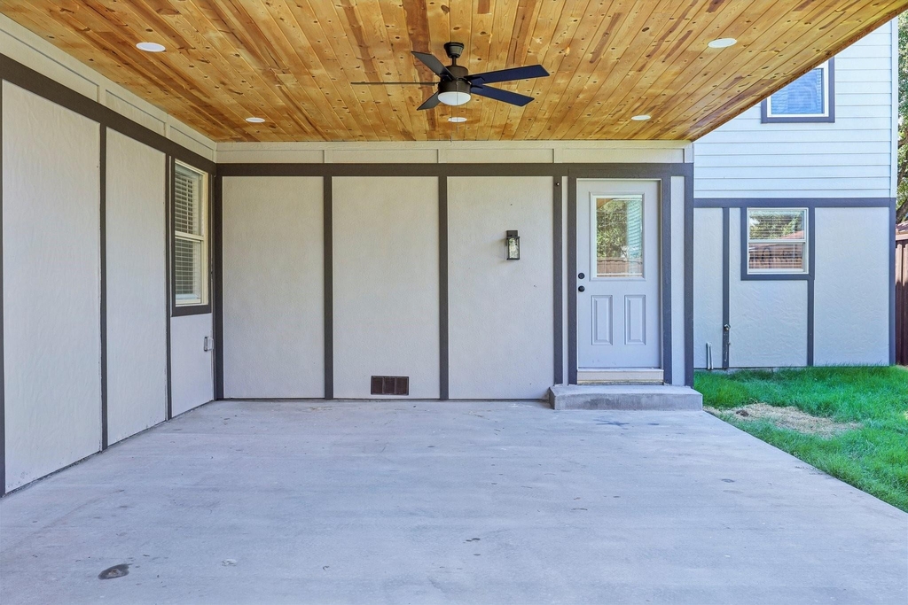 3889 Davila Drive - Photo 33