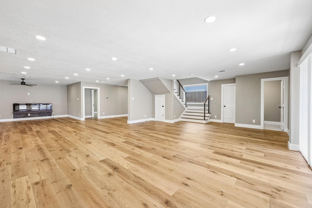 3889 Davila Drive - Photo 7