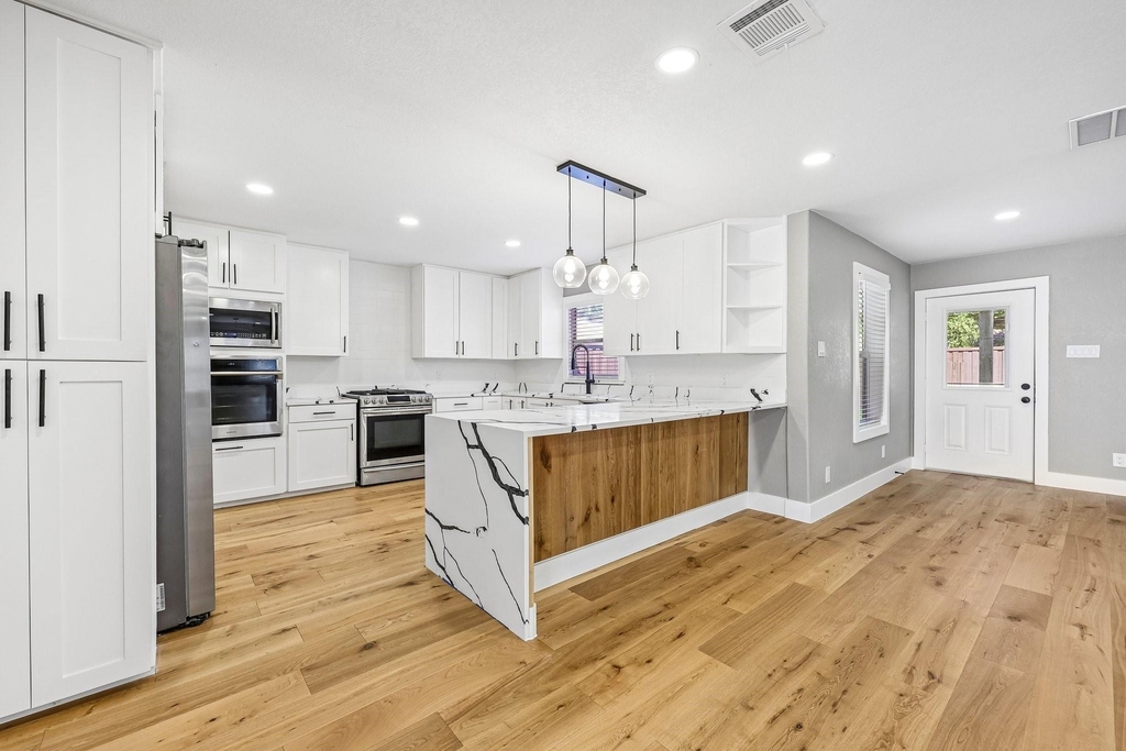 3889 Davila Drive - Photo 11