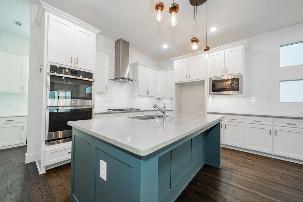 8106 Fallston Court - Photo 15