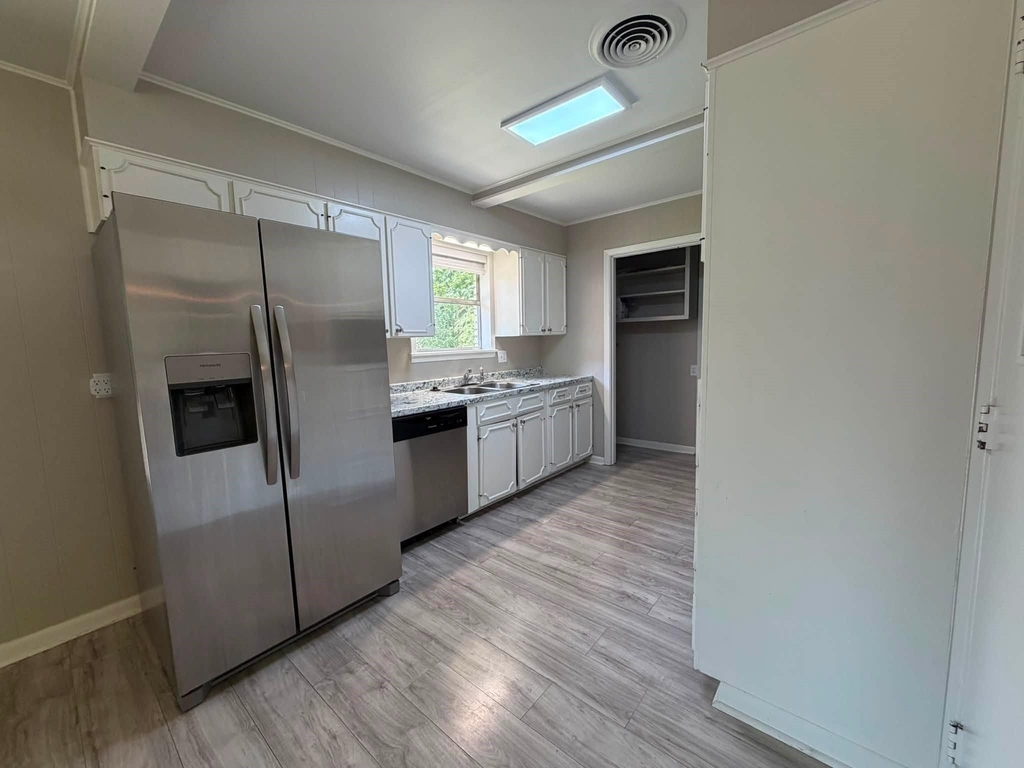 2315 W Park Avenue - Photo 3