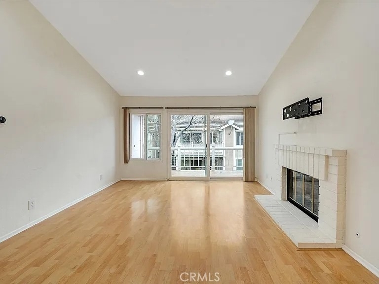 3867 Thorncroft - Photo 3