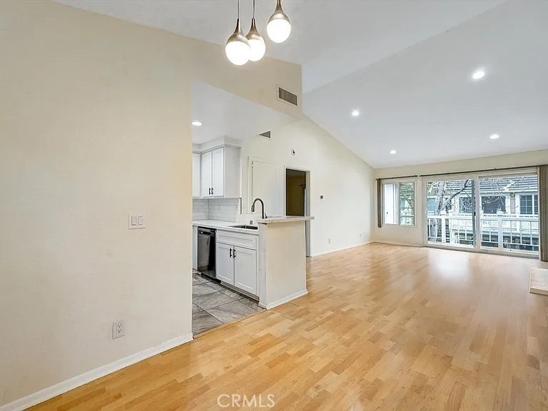 3867 Thorncroft - Photo 18