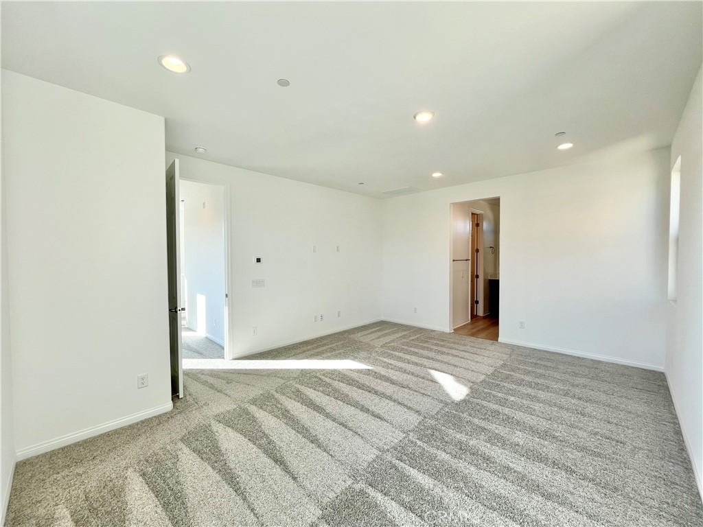27355 Hyland Court - Photo 13