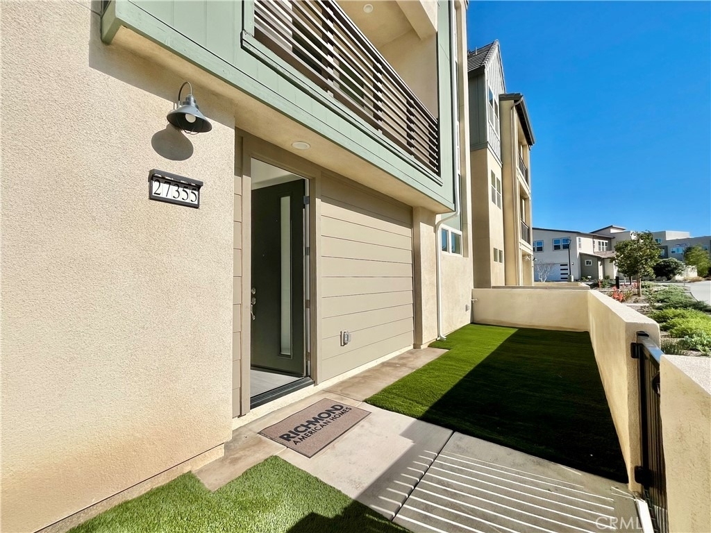 27355 Hyland Court - Photo 20