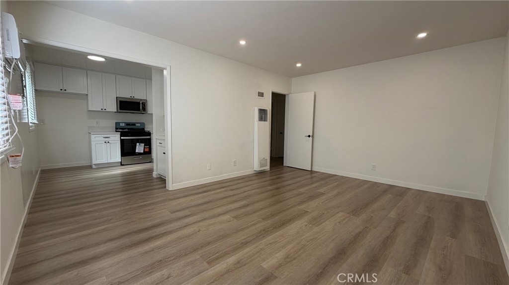 310 S California Street - Photo 2