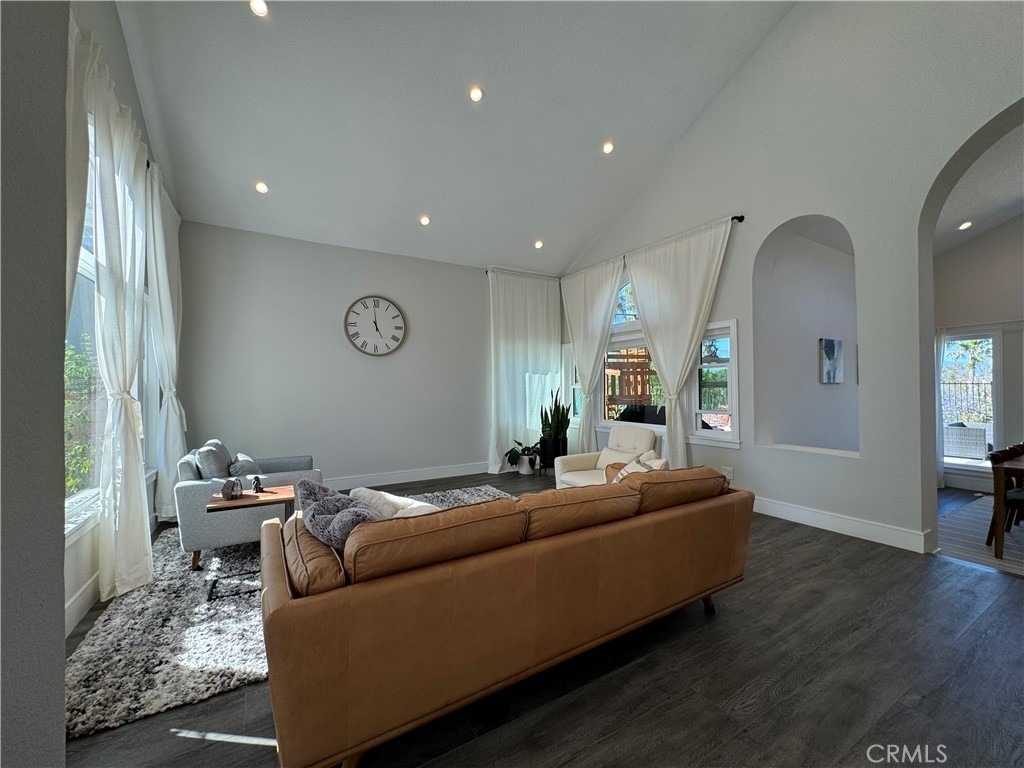 13745 Moonshadow Place - Photo 5