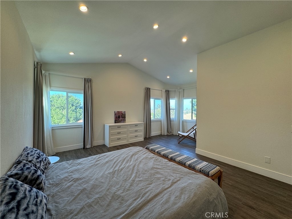 13745 Moonshadow Place - Photo 34