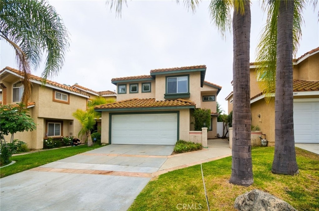 15737 Altamira Drive - Photo 2