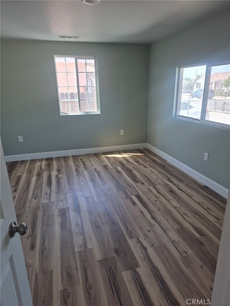 421 Wilkins - Photo 8