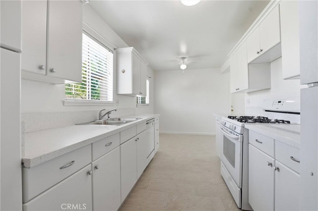 38860 Deer Run Road - Photo 6