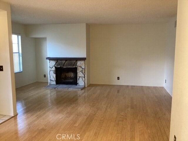 42823 15th Street W - Photo 3
