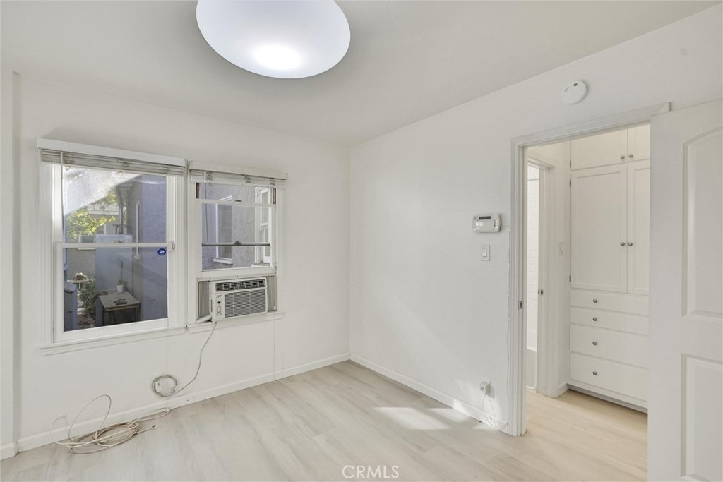 1120 N Vista Street - Photo 12