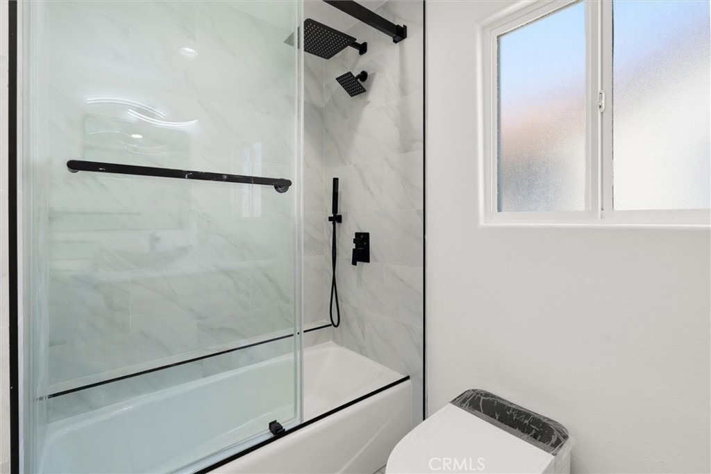 7422 Kyle Court - Photo 32