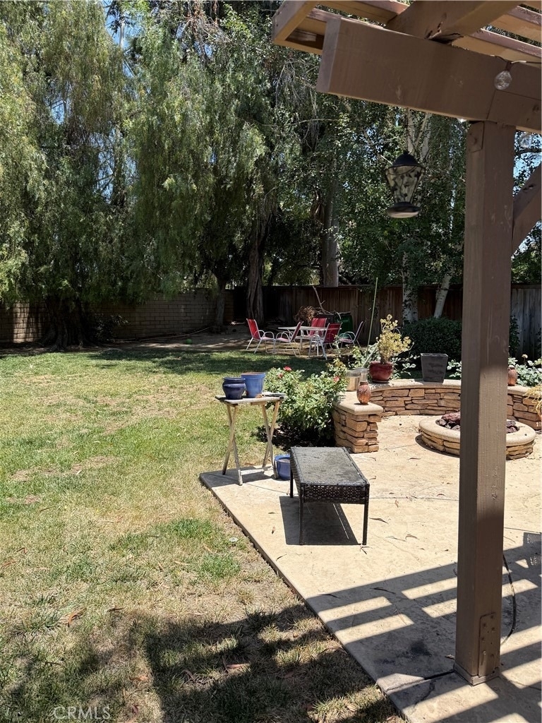 25852 Estaban - Photo 4