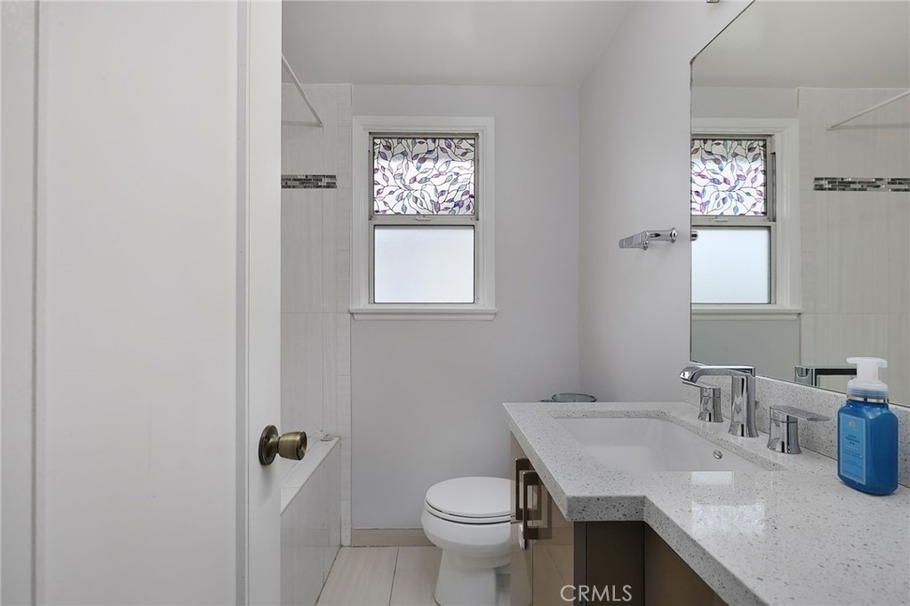 20745 Ingomar Street - Photo 16