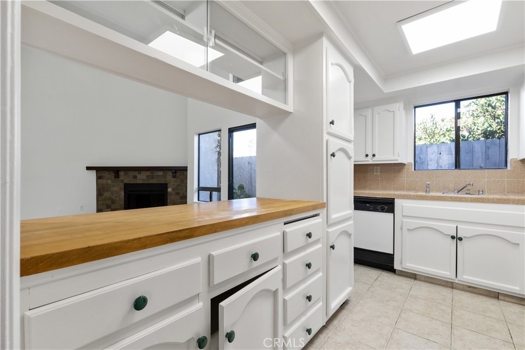 276 Spruce Street - Photo 9