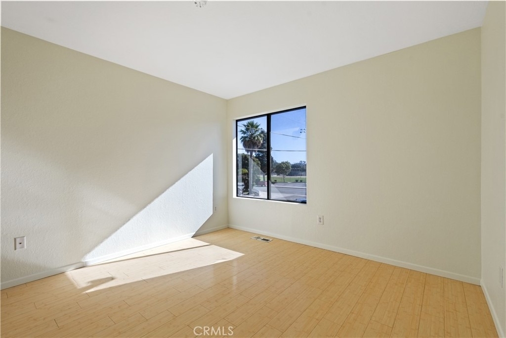 276 Spruce Street - Photo 19