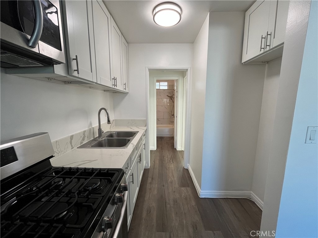 12926 Doty Avenue - Photo 5