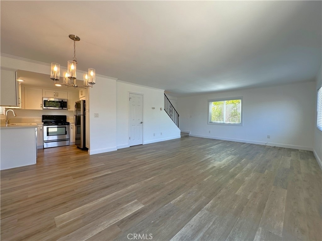 119 S Lucia Avenue - Photo 9