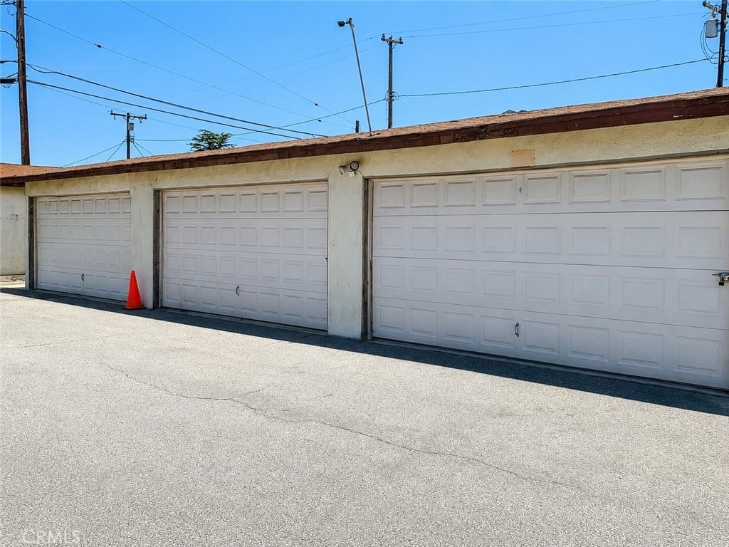 3411 W Orange - Photo 25