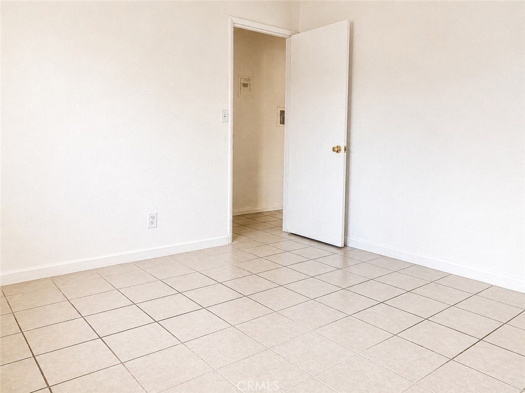 3411 W Orange - Photo 13
