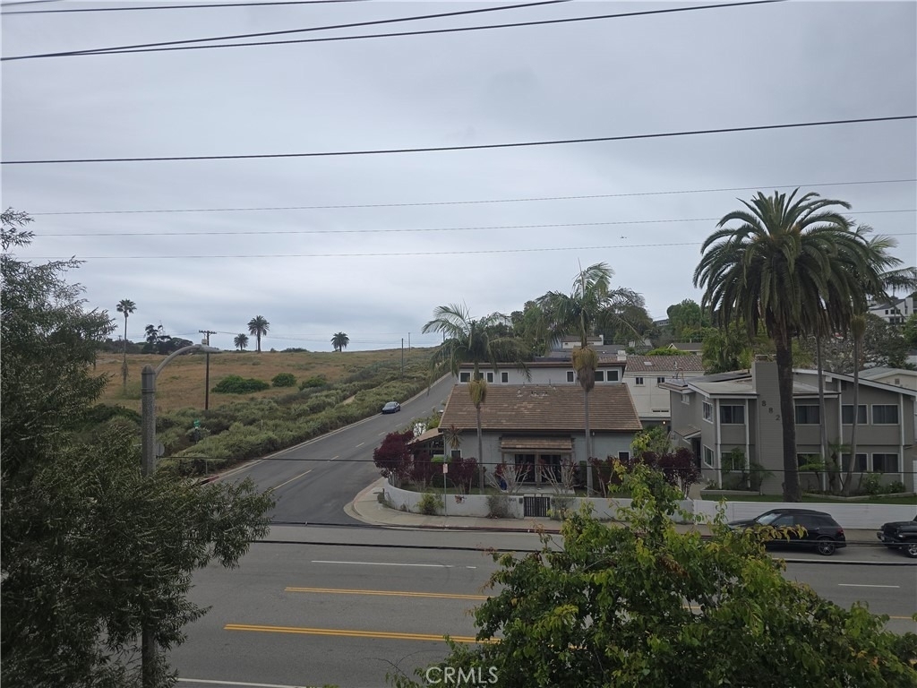 8828 Pershing - Photo 19